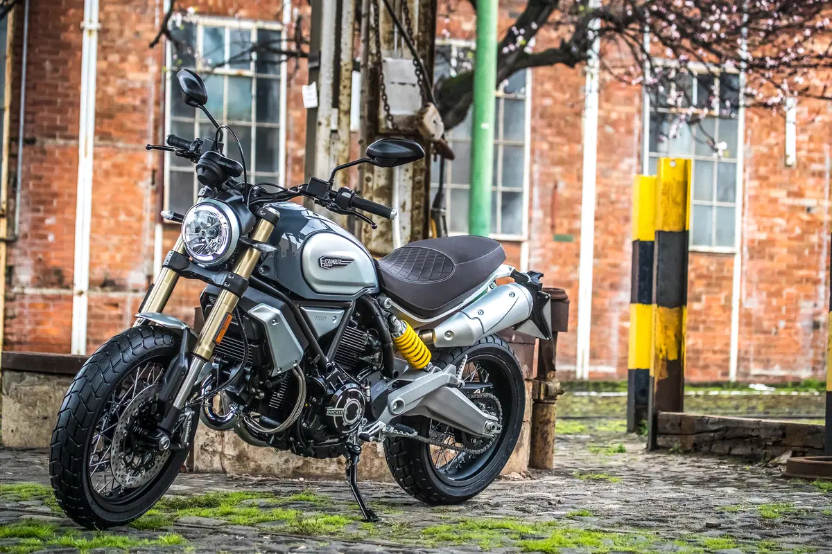 Ducati Scrambler 1100 TEST: gran coppia e finiture al top (10)