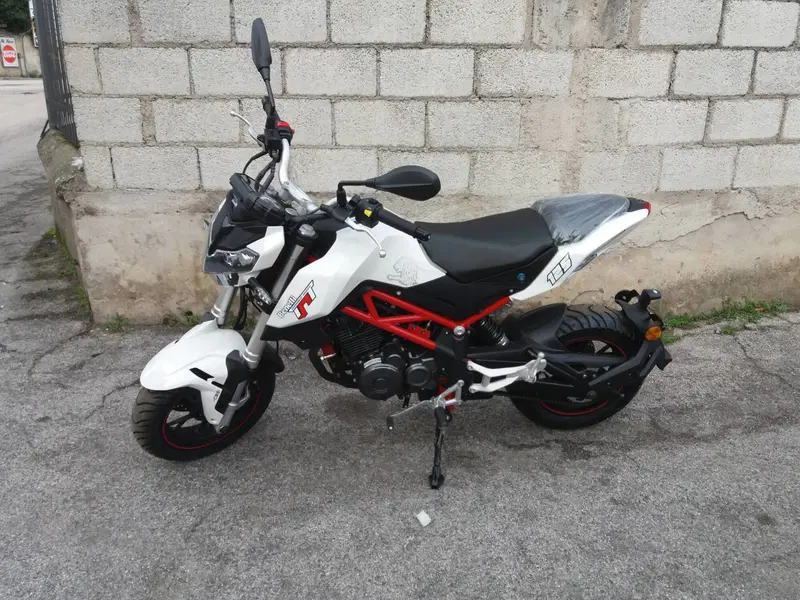 Benelli Tornado Naked T 125 (2017 - 20) (2)