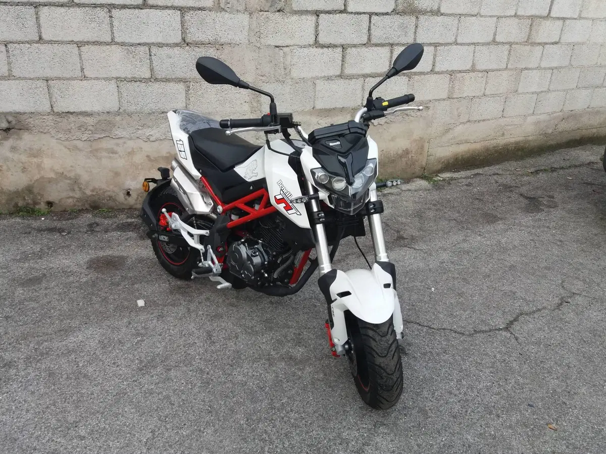 Benelli Tornado Naked T 125 (2017 - 20) (3)