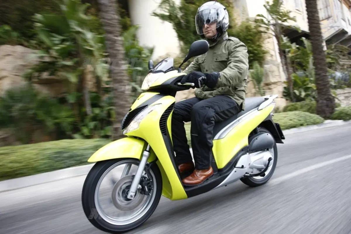 HONDA SH 125i - 150i (16)