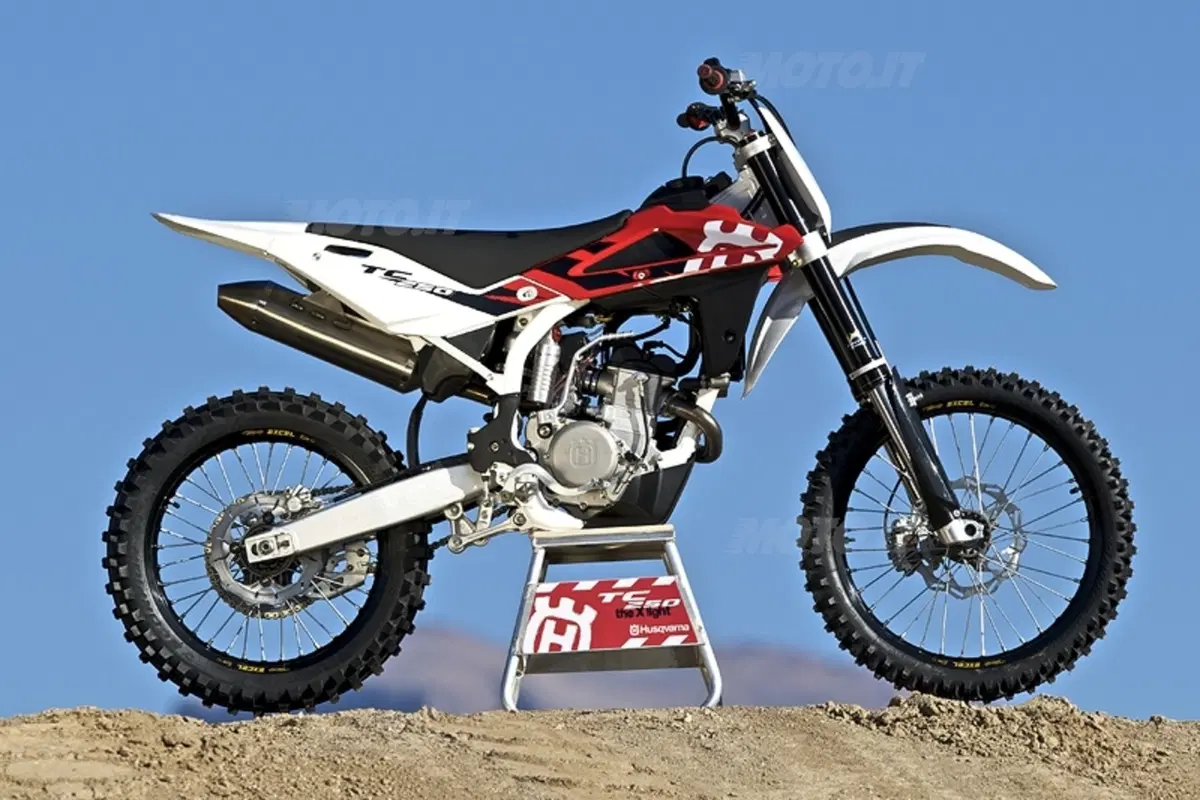 HUSQVARNA TC 250 (3)
