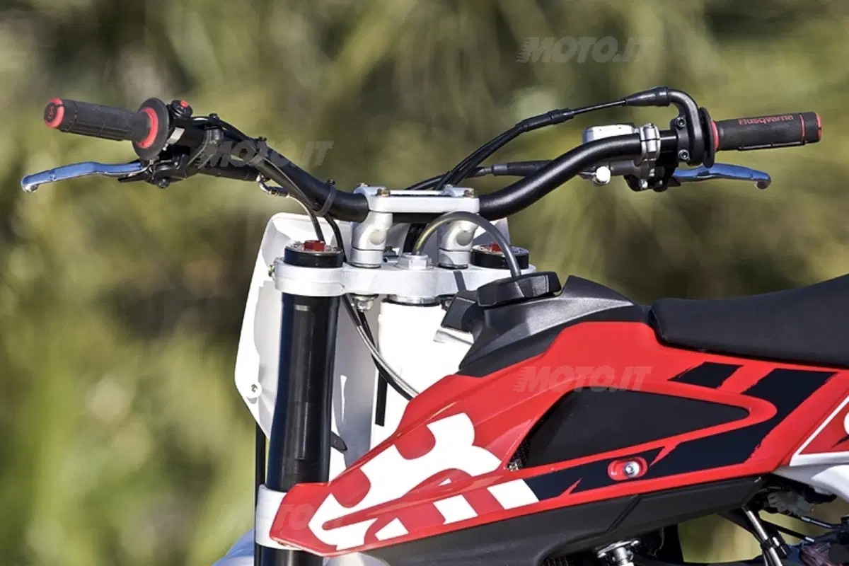 HUSQVARNA TC 250 (6)
