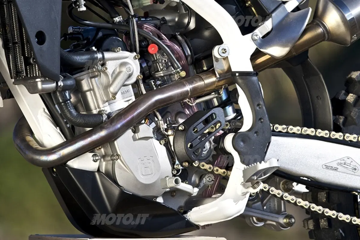 HUSQVARNA TC 250 (9)