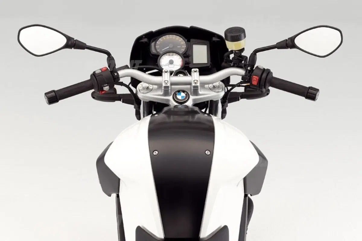 BMW F 800 R   (5)