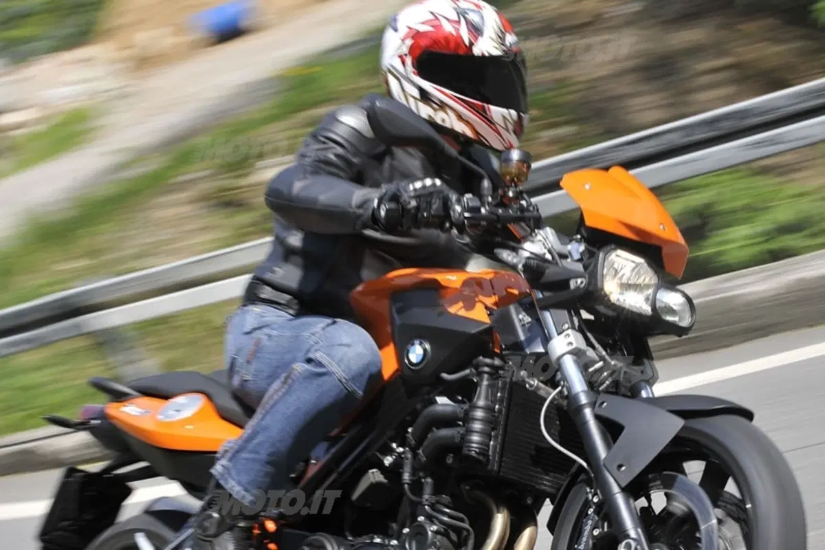 BMW F 800 R   (14)