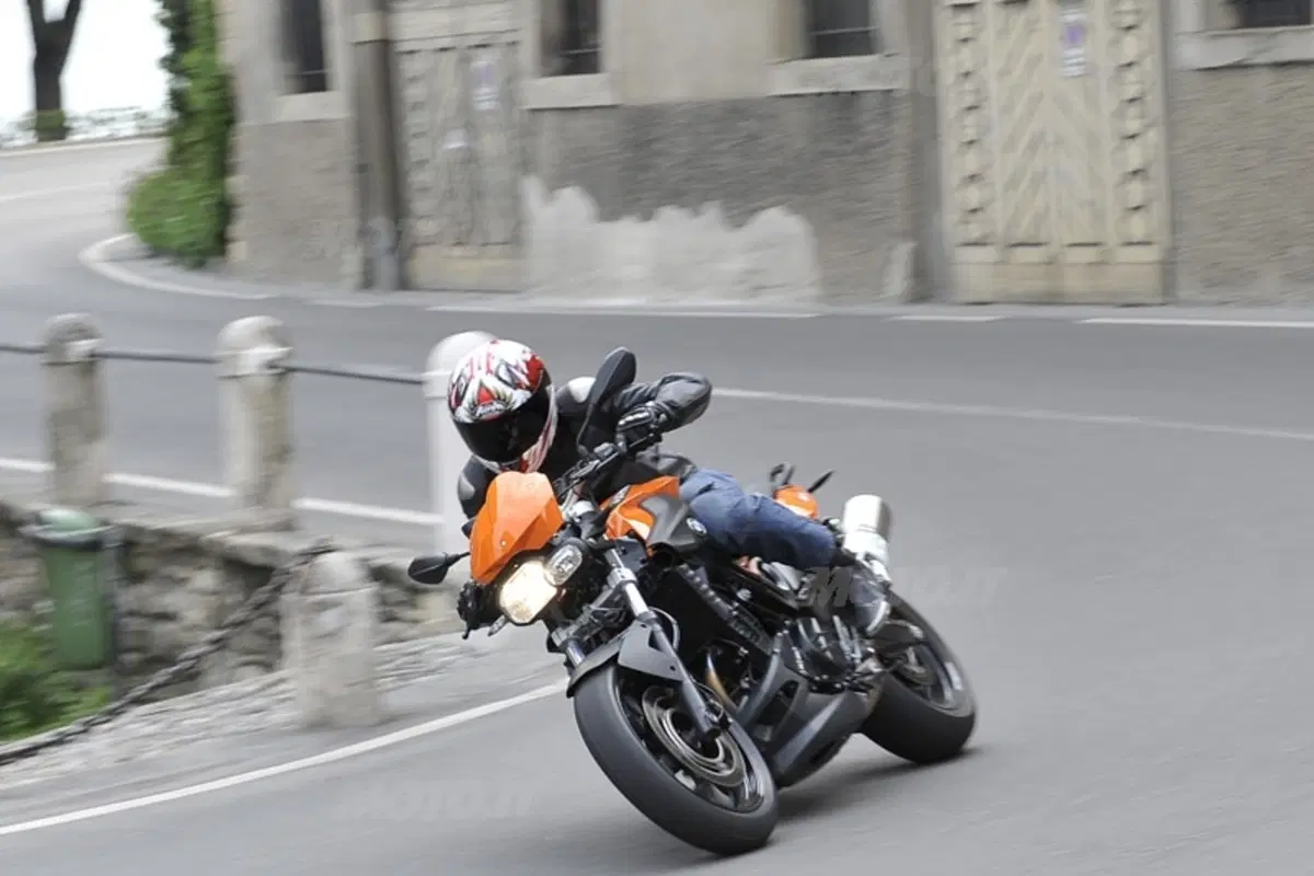 BMW F 800 R   (16)