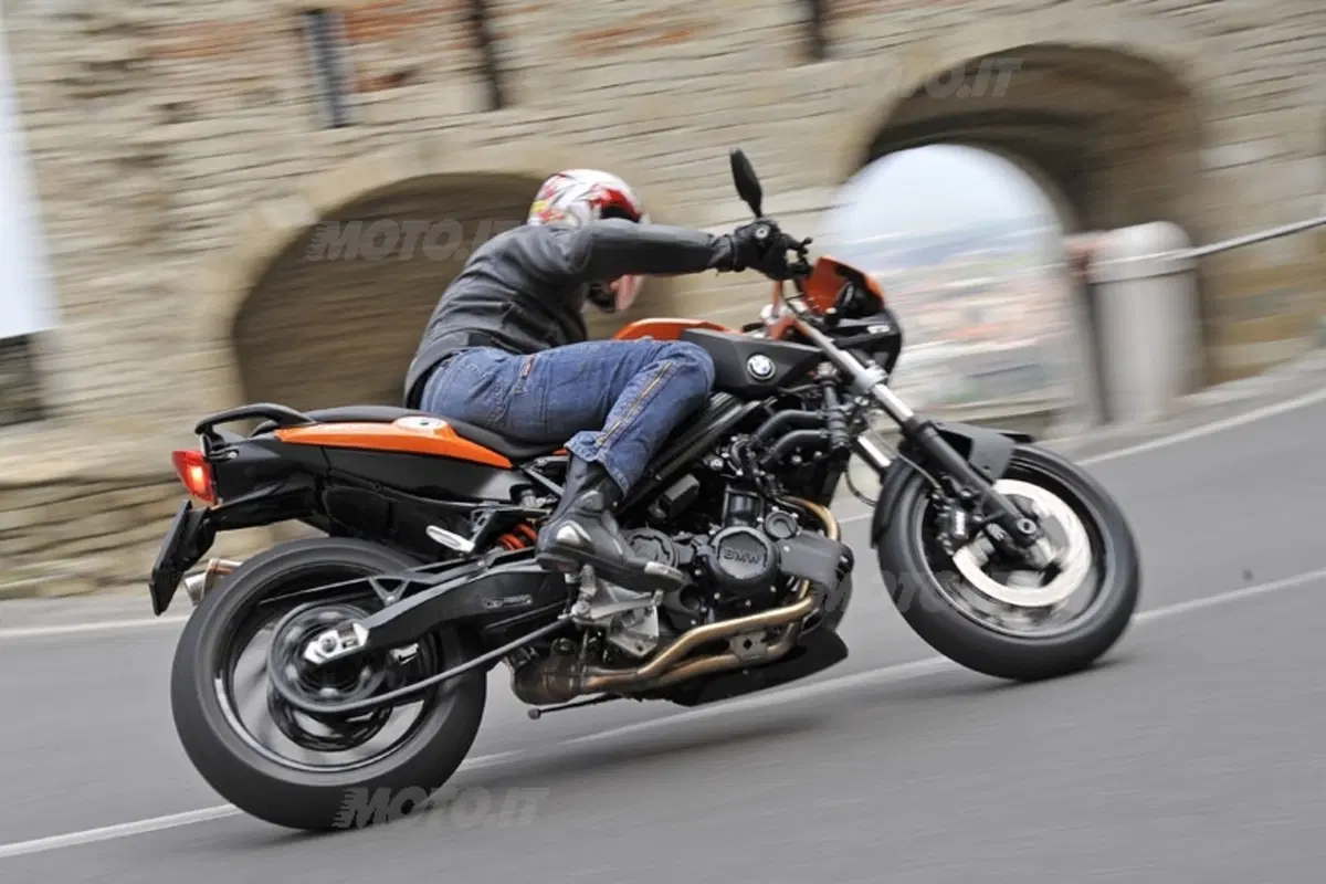 BMW F 800 R   (19)