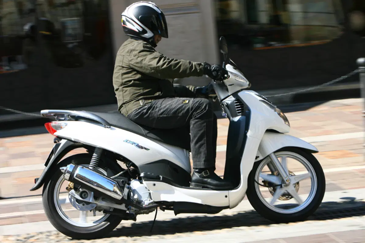 PEUGEOT LXR 125/200 (7)