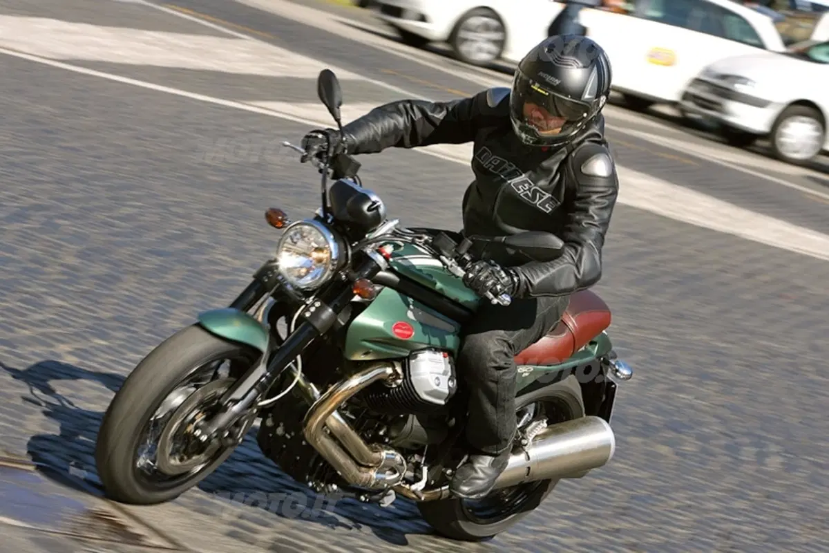 MOTO GUZZI Griso 8V Special Edition (10)