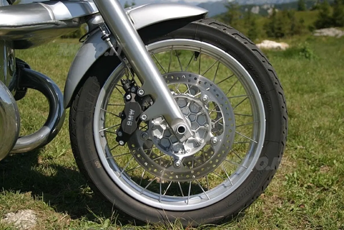 BMW R 1200 C (14)