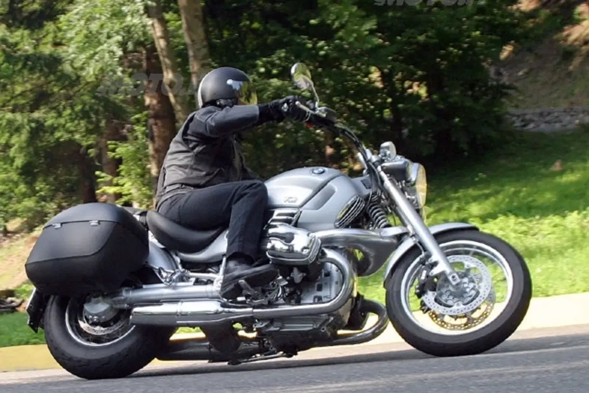BMW R 1200 C (18)