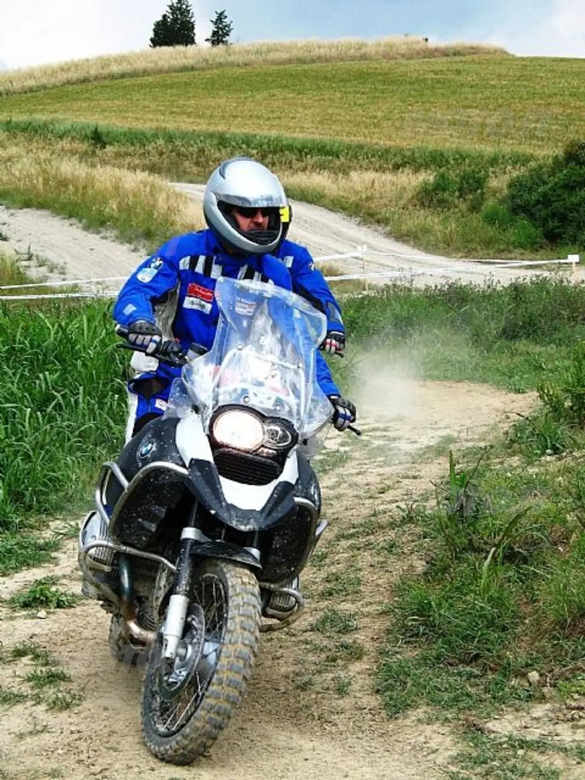 Enduro stradali. Tornano i mitici anni 80 (13)