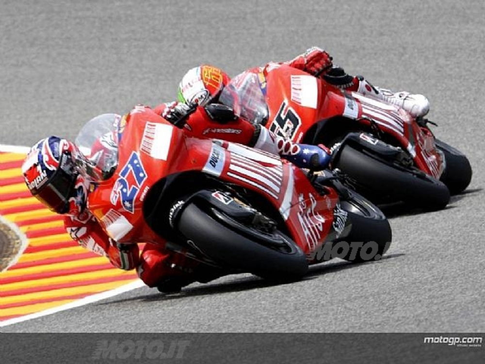 I 2 ufficiali Ducati, Stoner e Capirex