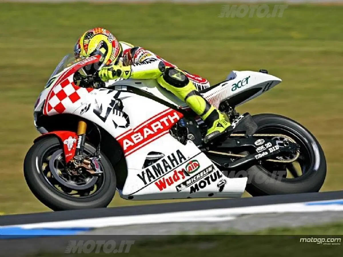 Addio Bibendum, Rossi passa a Bridgestone (5)