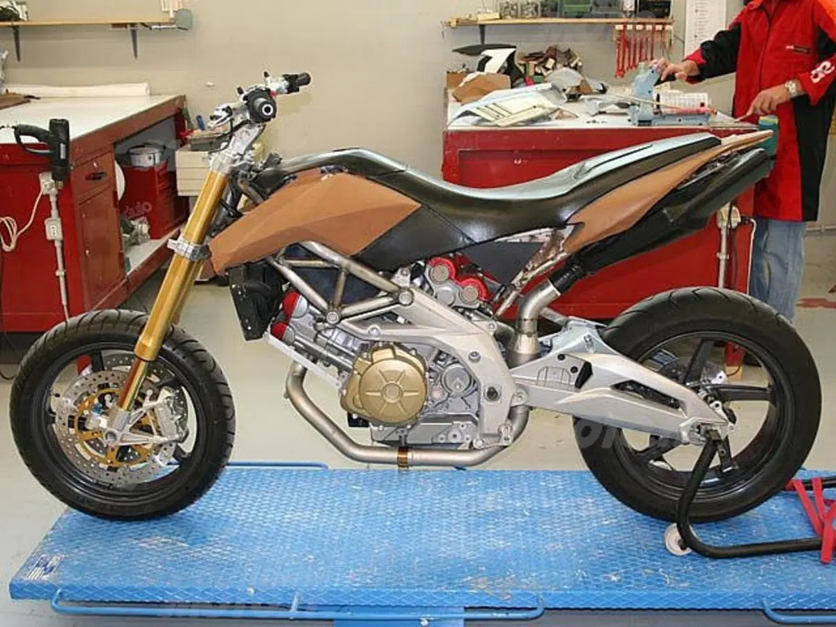 EICMA, primizie milanesi (2)
