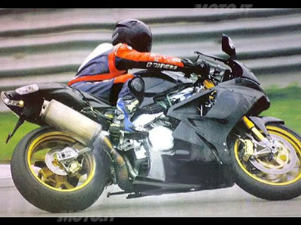 EICMA, primizie milanesi (4)