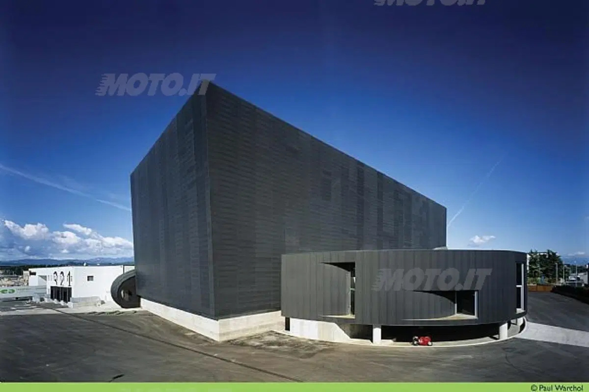 Moto.it visita Dainese