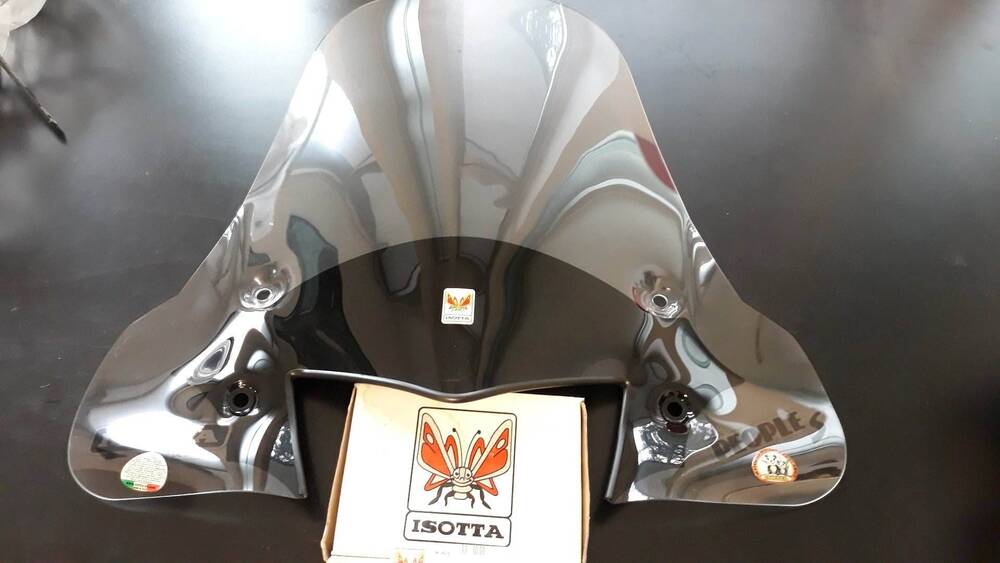 PARABREZZA ISOTTA + ATTACCHI