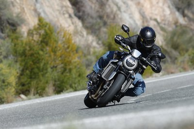 Honda CB 1000R 2018: stile e prestazioni