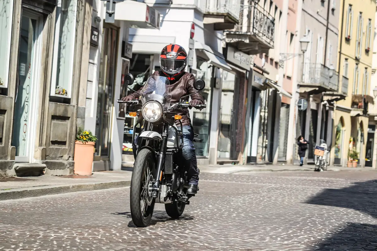 Royal Enfield Himalayan, TEST: Fifty Fifty! (6)
