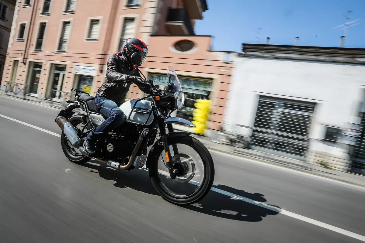 Royal Enfield Himalayan, TEST: Fifty Fifty! (8)