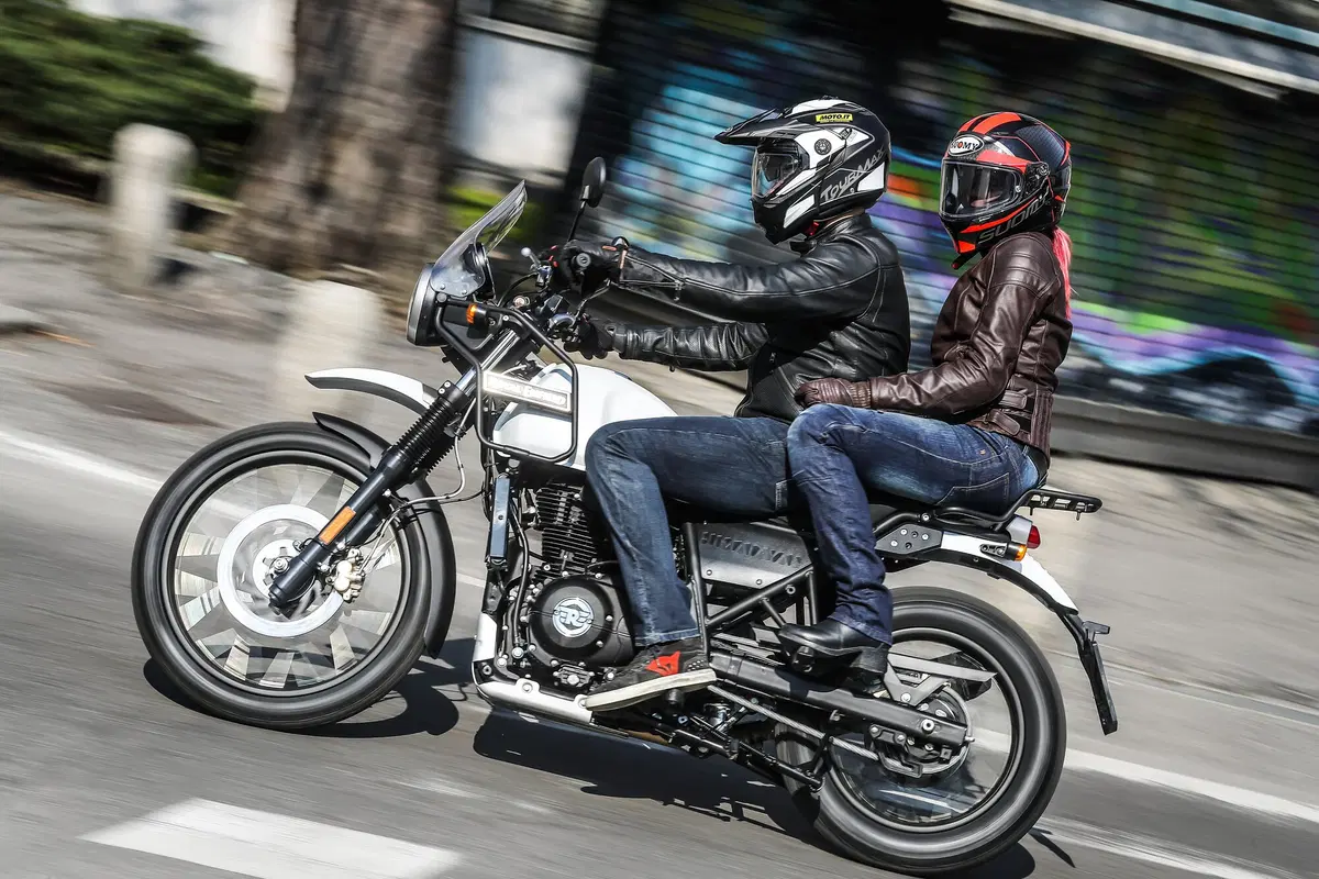 Royal Enfield Himalayan, TEST: Fifty Fifty! (14)