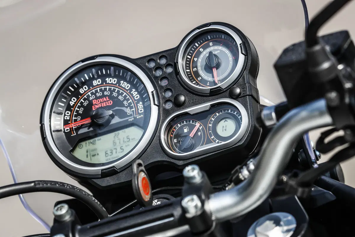Royal Enfield Himalayan, TEST: Fifty Fifty! (80)