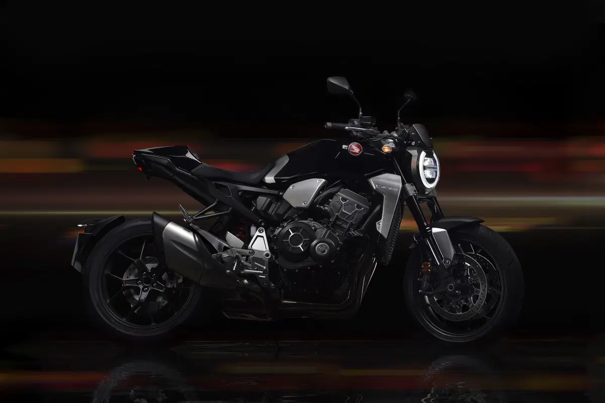 Honda CB 1000R: stile e prestazioni (33)