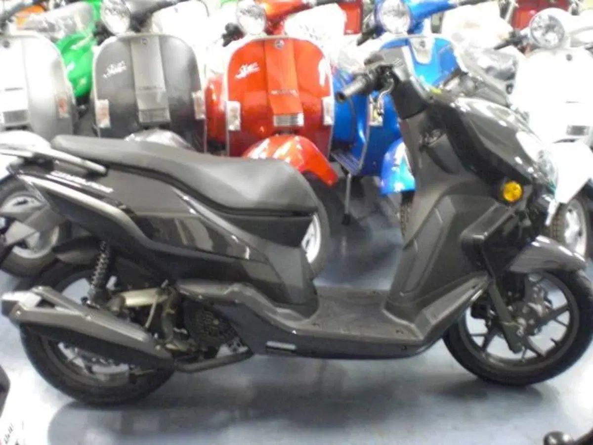 Keeway Motor City Blade 125 (2015 - 17) (2)