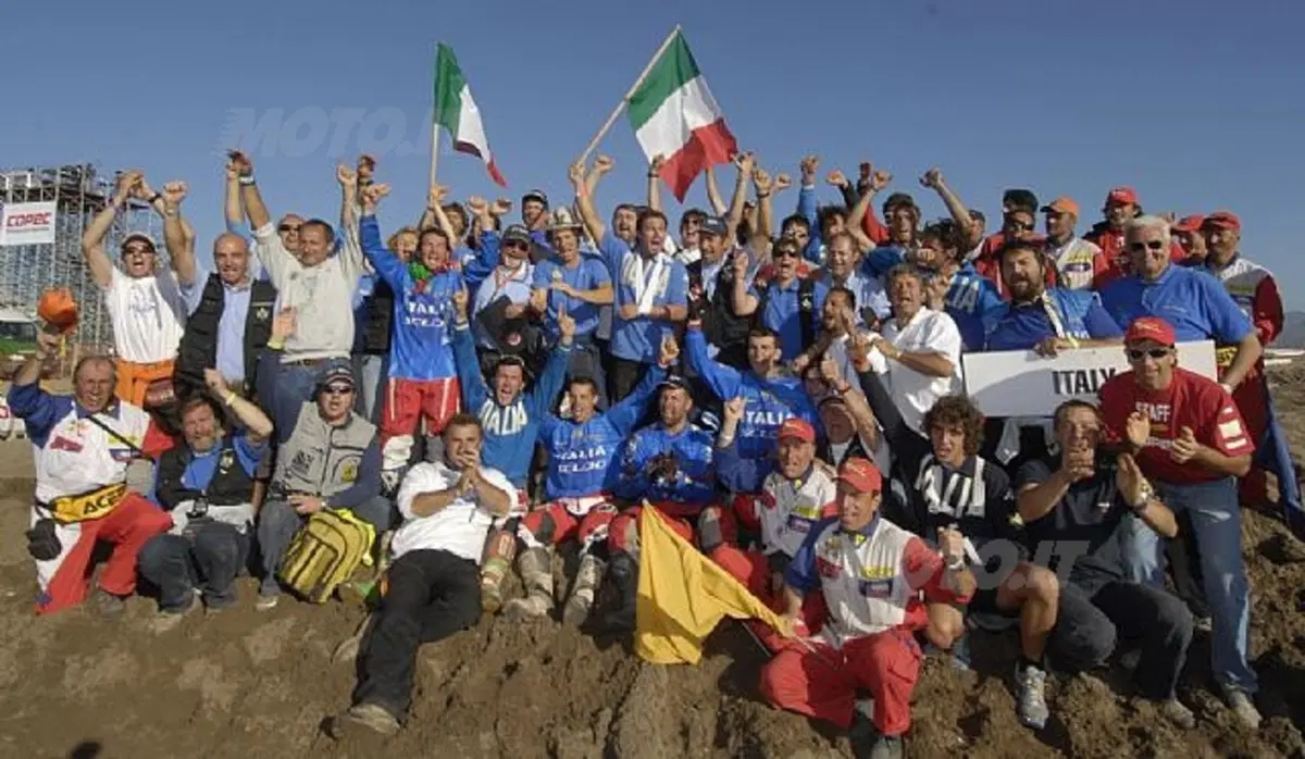 Maglia Azzurra vince la Six Days!