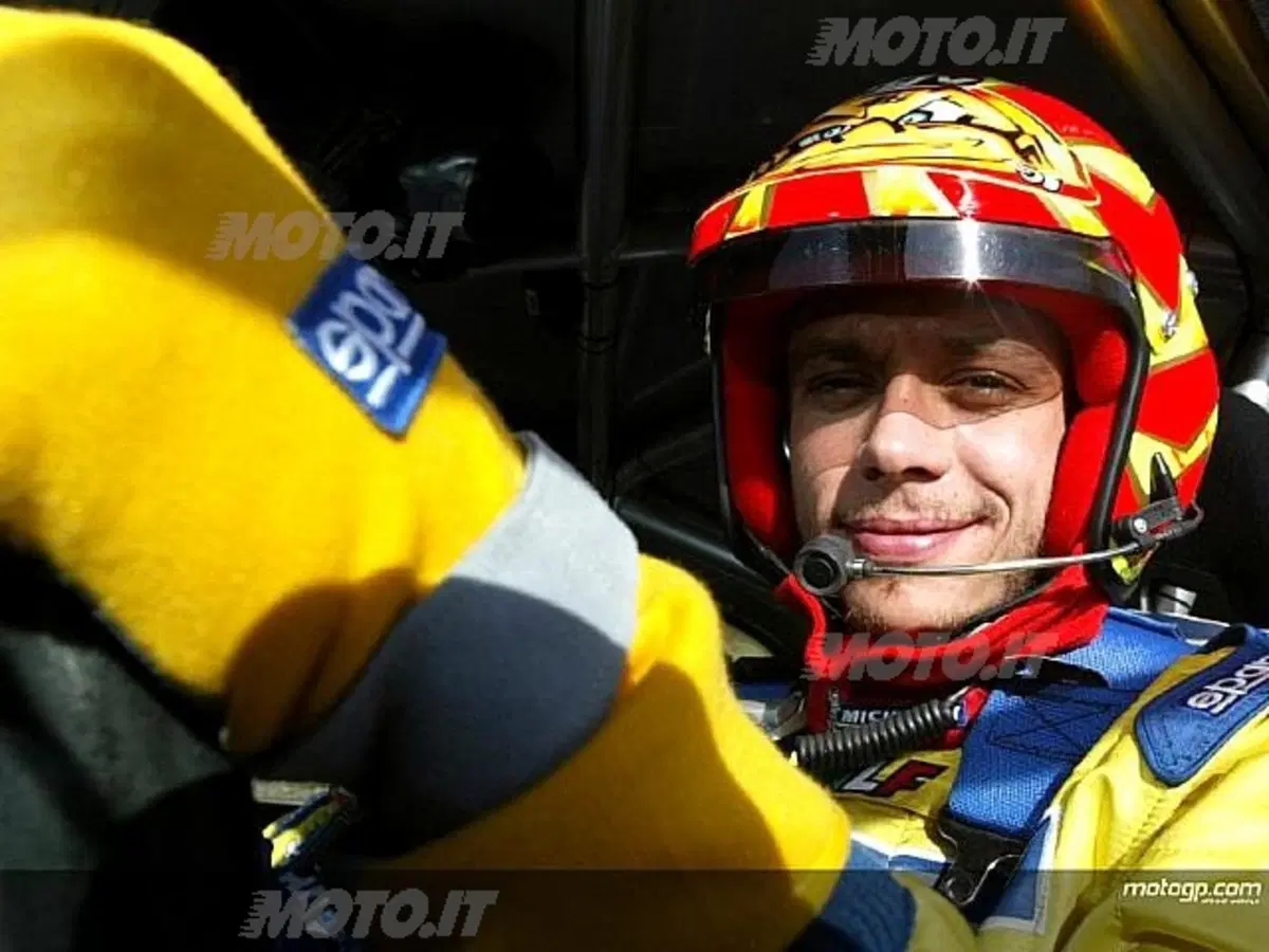 Rossi risponde ai gufi coi tempi di Jerez (2)