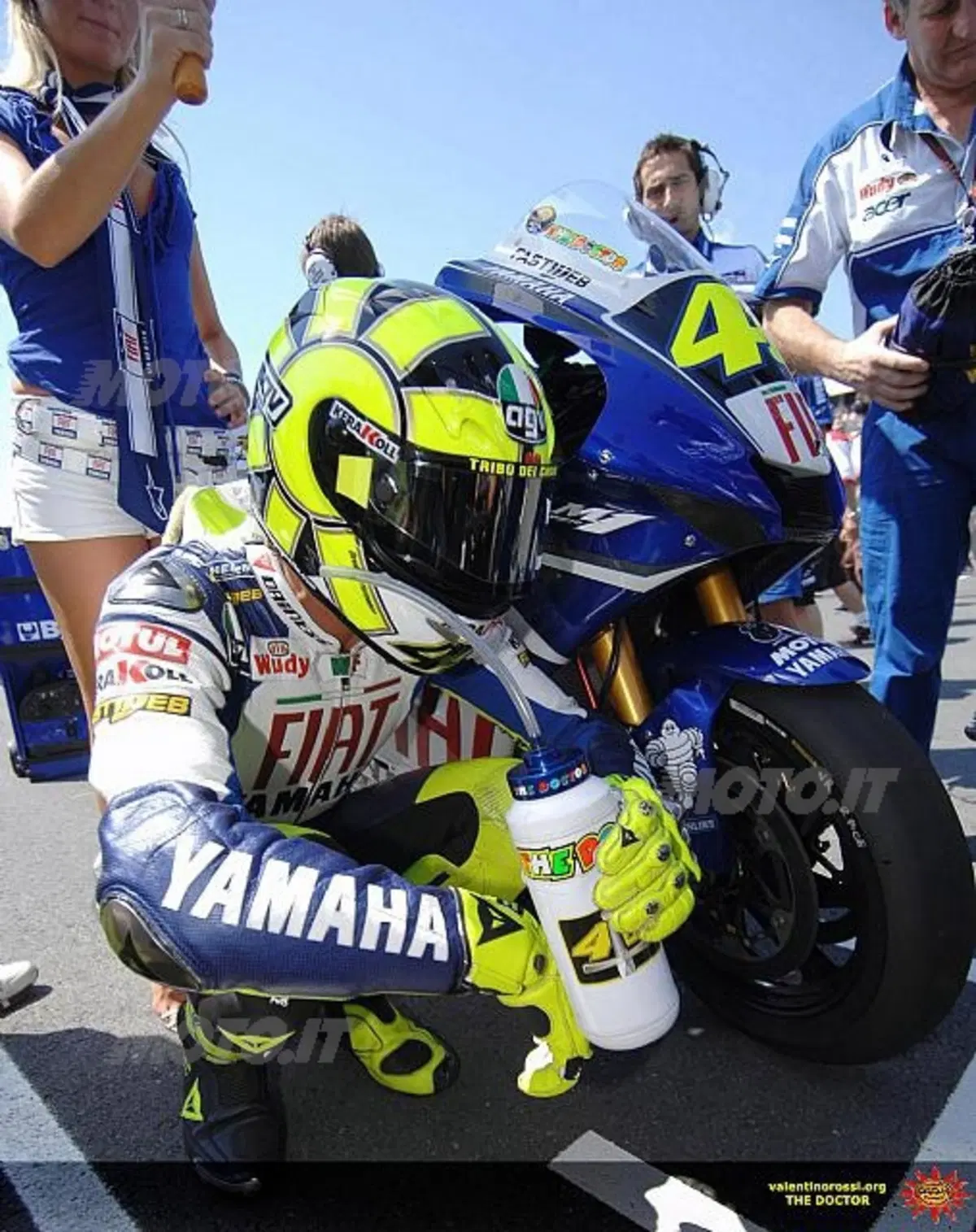 Rossi risponde ai gufi coi tempi di Jerez (8)