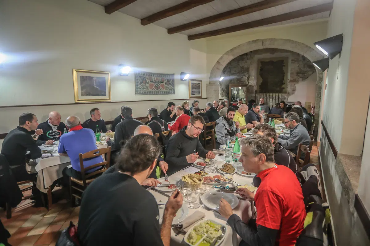 Moto Guzzi, Is Molas Experience (20)