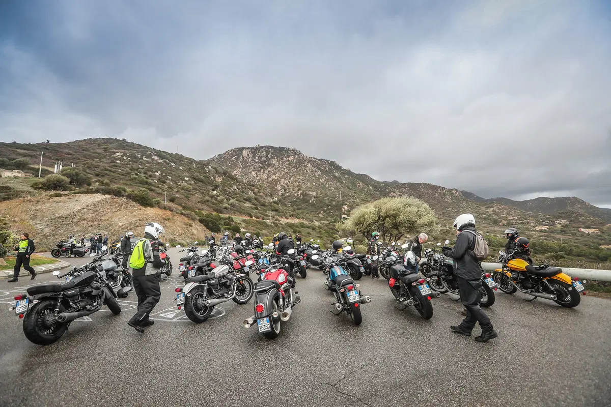 Moto Guzzi, Is Molas Experience (26)