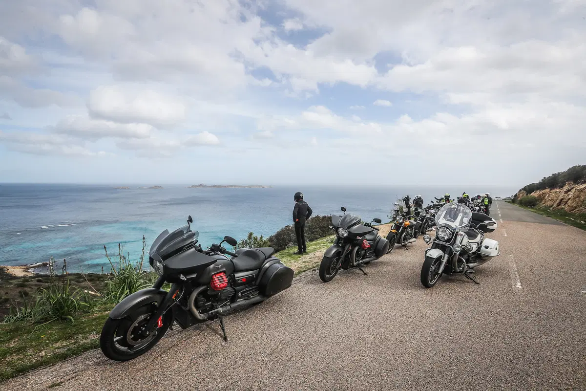Moto Guzzi, Is Molas Experience (32)