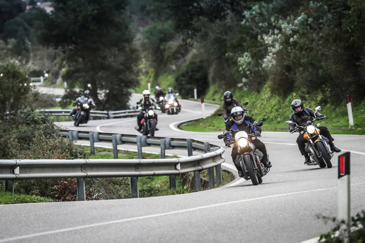 Moto Guzzi, Is Molas Experience (48)