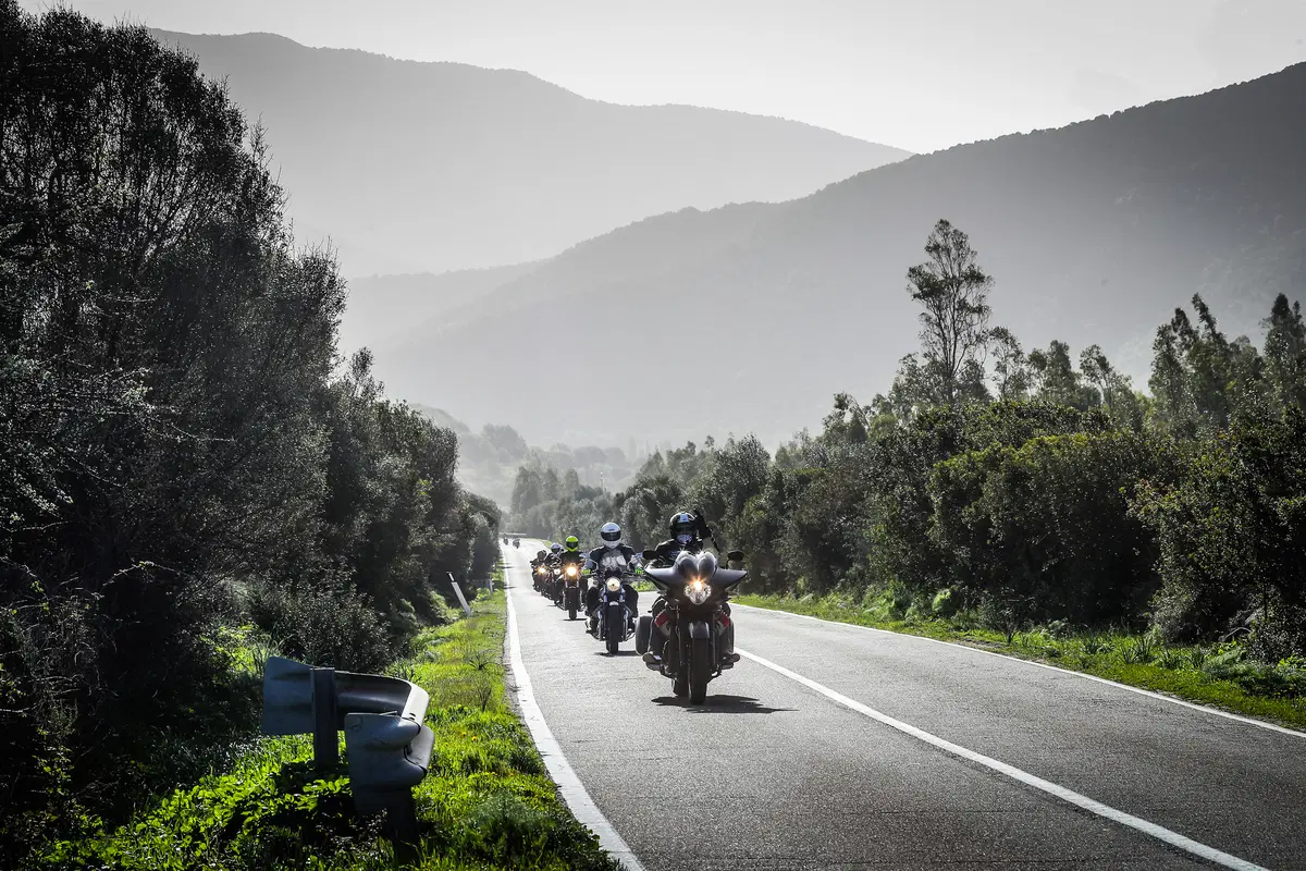 Moto Guzzi, Is Molas Experience (57)
