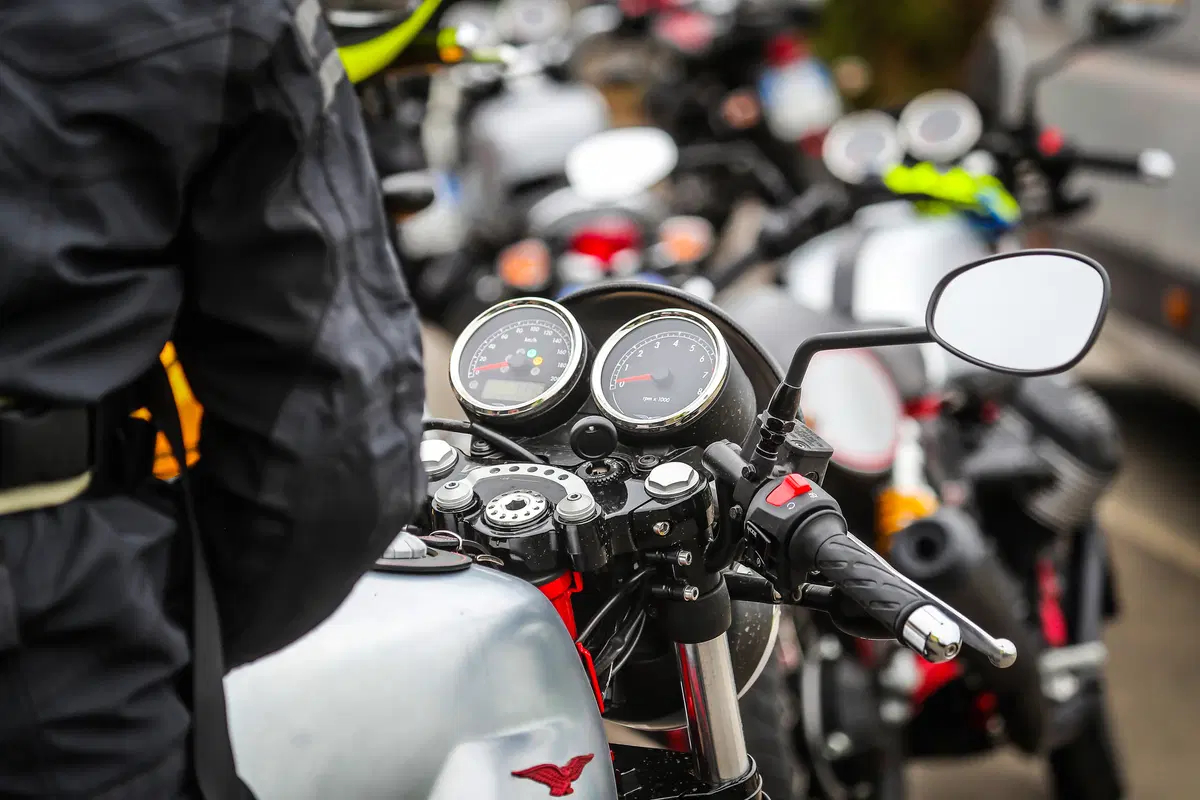 Moto Guzzi, Is Molas Experience (74)