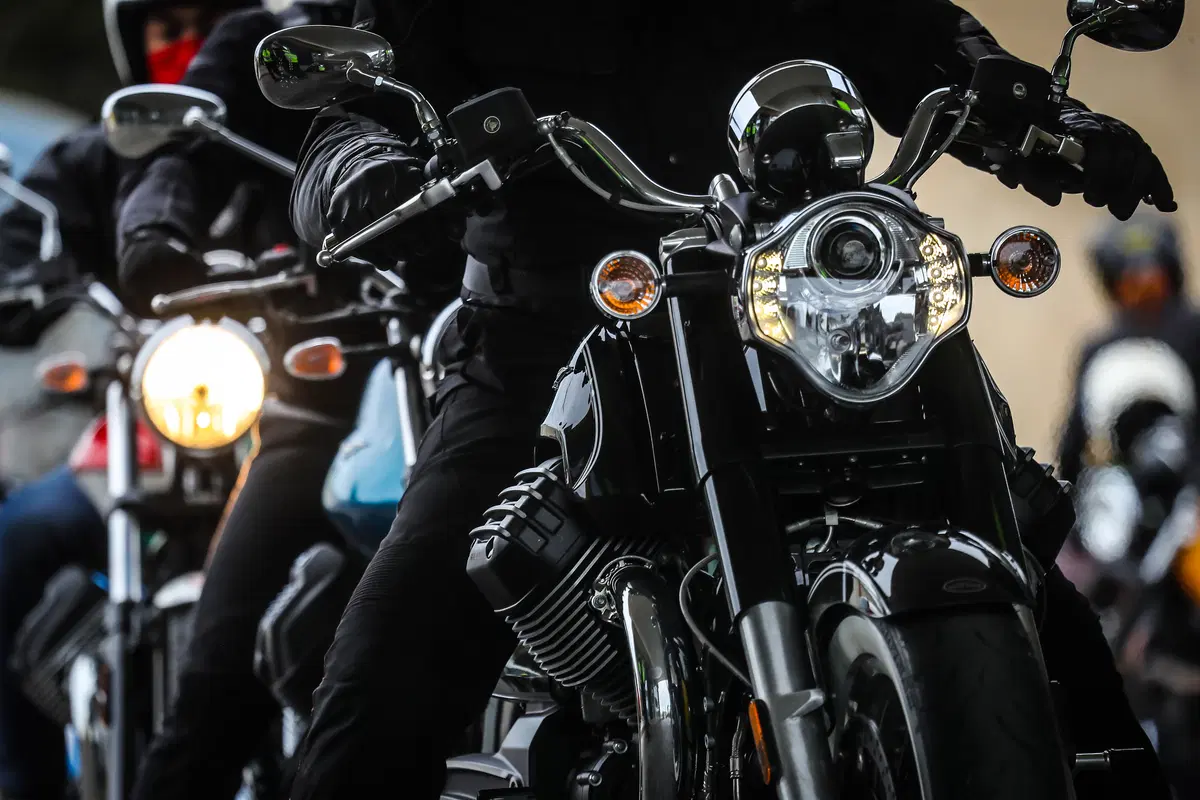 Moto Guzzi, Is Molas Experience (75)