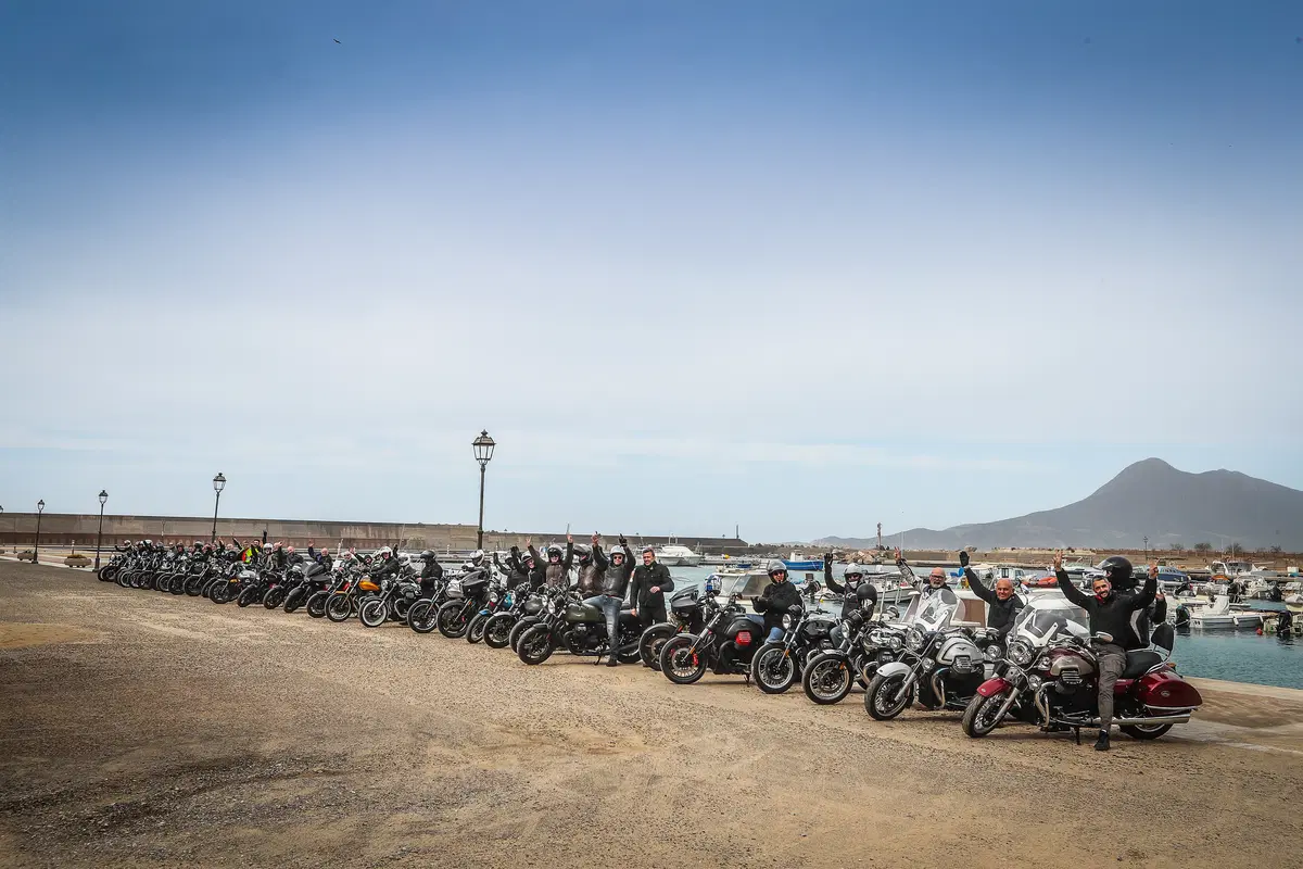 Moto Guzzi, Is Molas Experience (85)