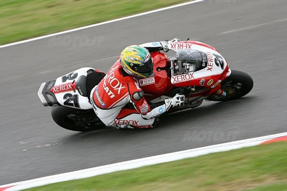 Superbike 2008, fuoco alle polveri (5)