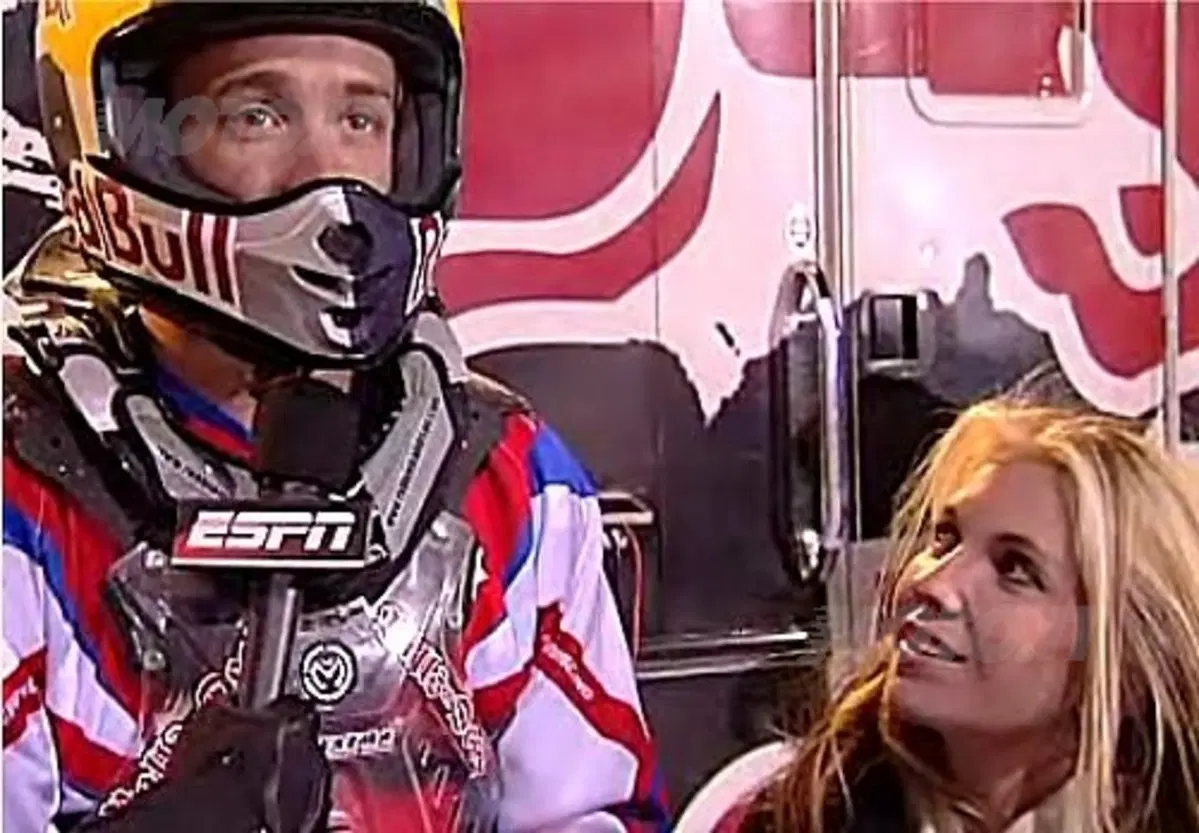 99,9 metri in volo, è record!  VIDEO