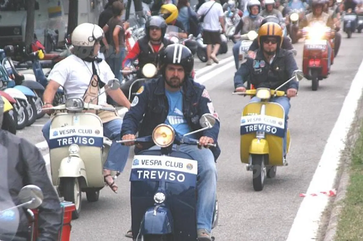 Chi Vespa mangia le arance (4)