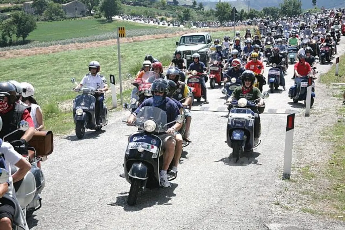 Chi Vespa mangia le arance (5)