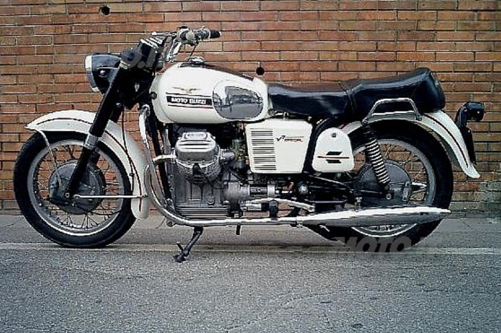 Moto Guzzi V7 Special