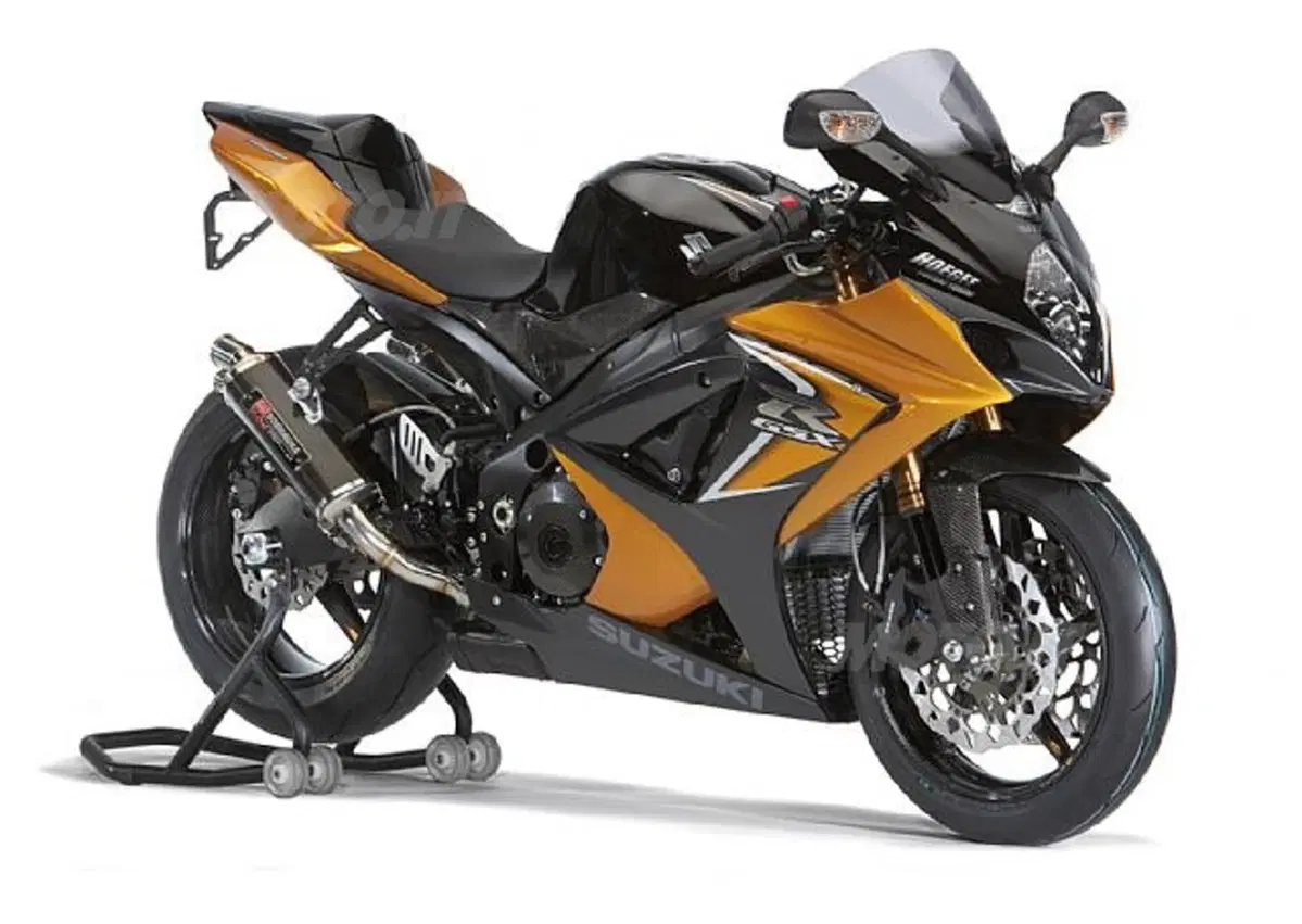 Special Suzuki GSX-R1000  (2)
