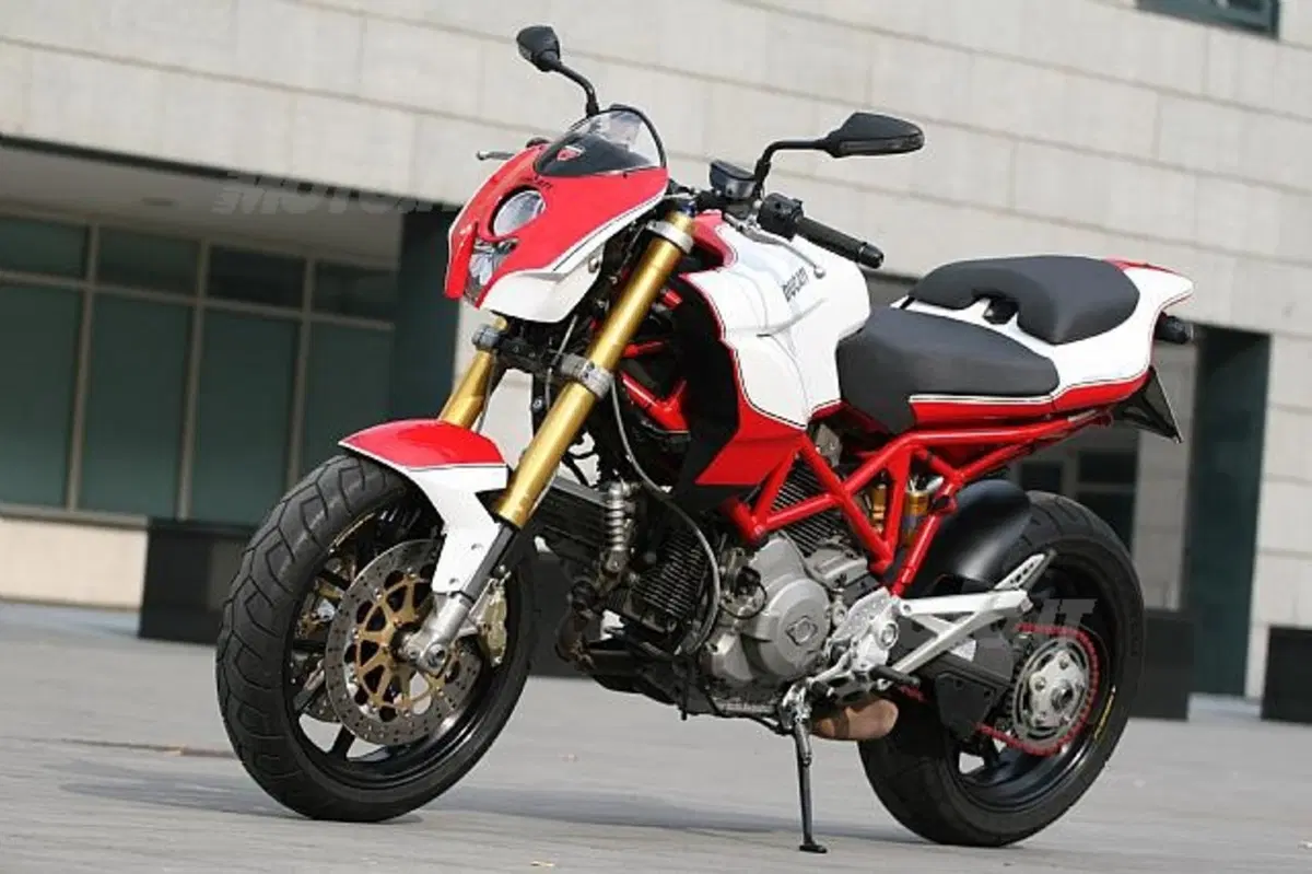 Special Ducati Multistrana (6)