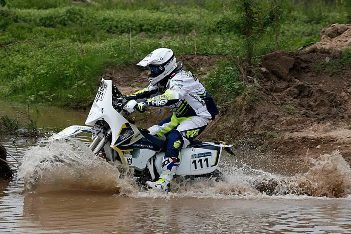 Sylvain Espinasse: alla Dakar con una 125 2 tempi (4)