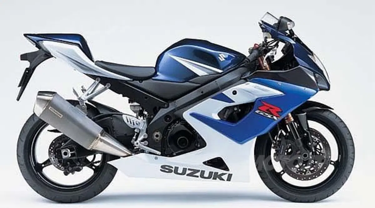 Guida a Suzuki GSX-R 1000 (7)