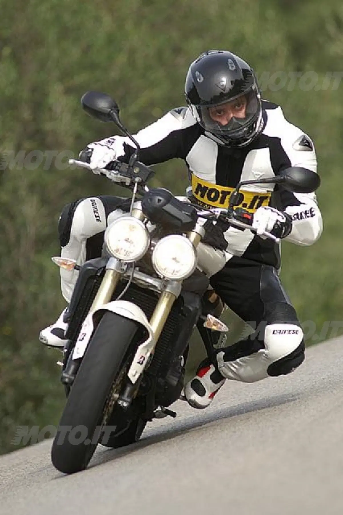 Speciale Pneumatici. Bridgestone BT-016 (12)